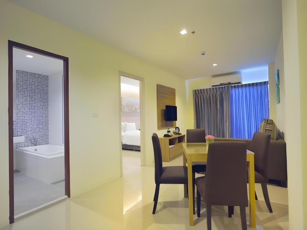 R-Con Hotel @ Siam Pattaya Extérieur photo