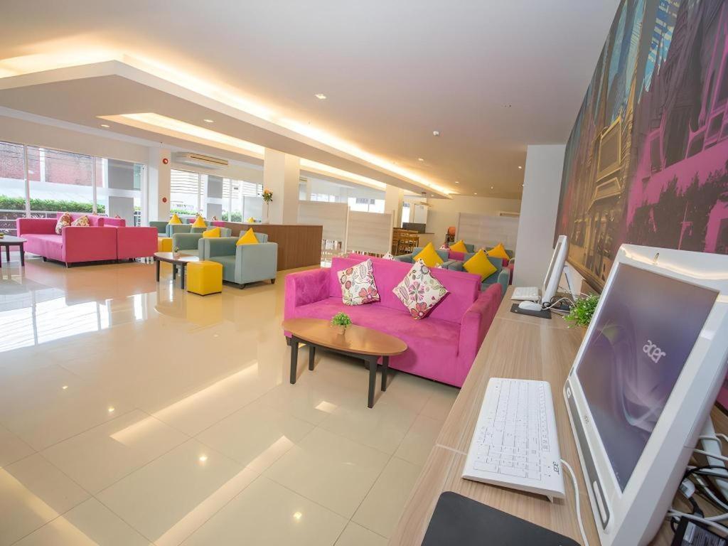R-Con Hotel @ Siam Pattaya Extérieur photo